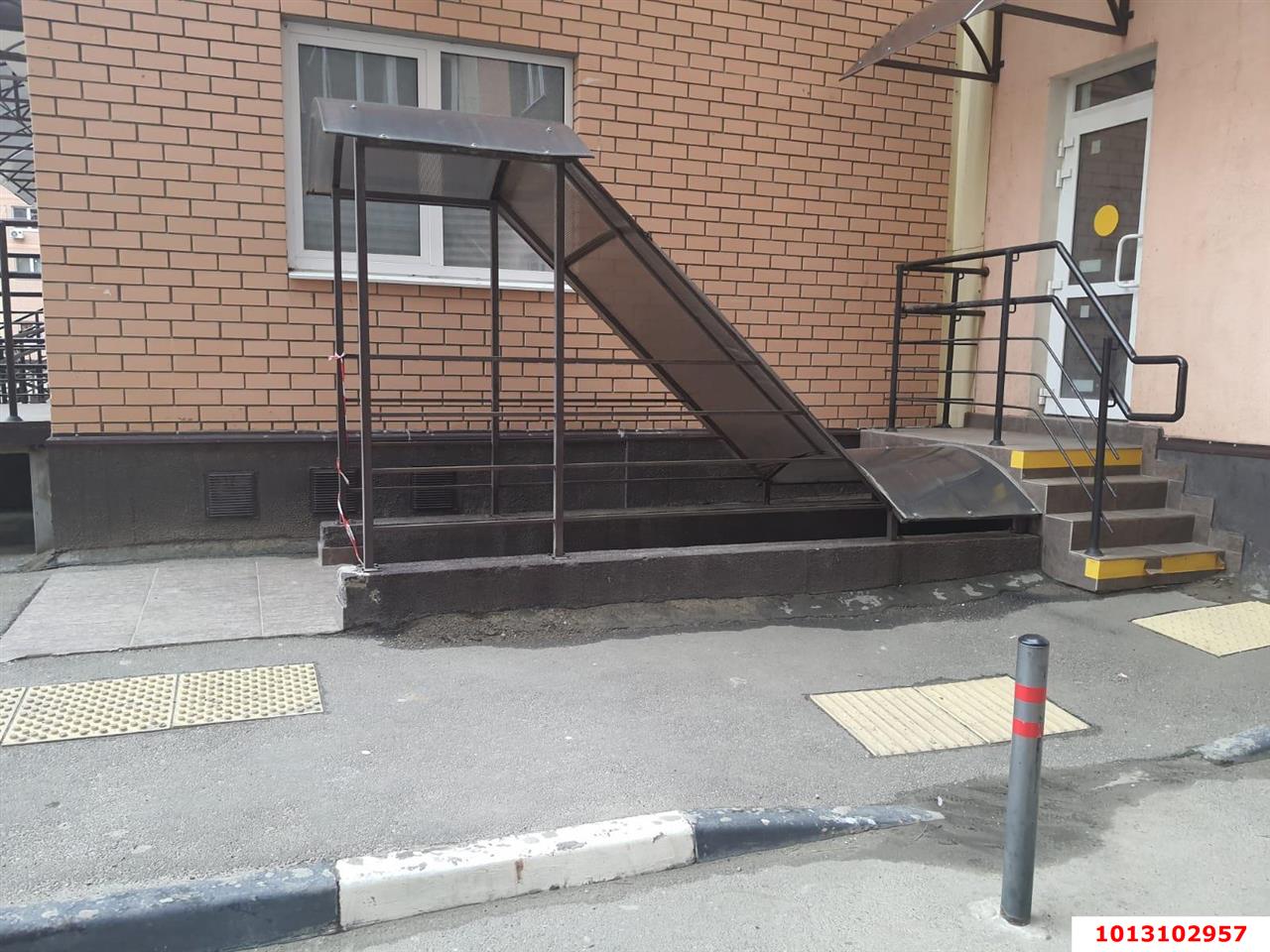 Фото №7: Офисное помещение 299 м² - Краснодар, жилой комплекс Авиатор, ул. имени Валерия Гассия, 2