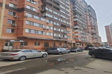 Фото №3: Коммерция 299 м² - Краснодар, мкр. жилой комплекс Авиатор, ул. имени Валерия Гассия, 2