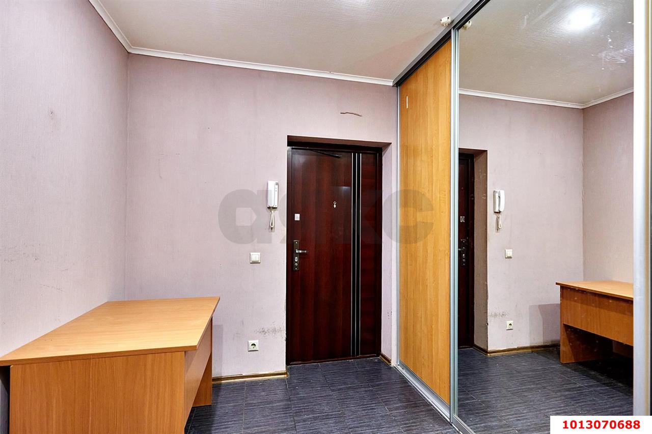 Фото №8: 1-комнатная квартира 51 м² - Краснодар, Центральный внутригородской округ, Западный внутригородской округ, мкр. Центральный, ул. имени Пушкина, 2