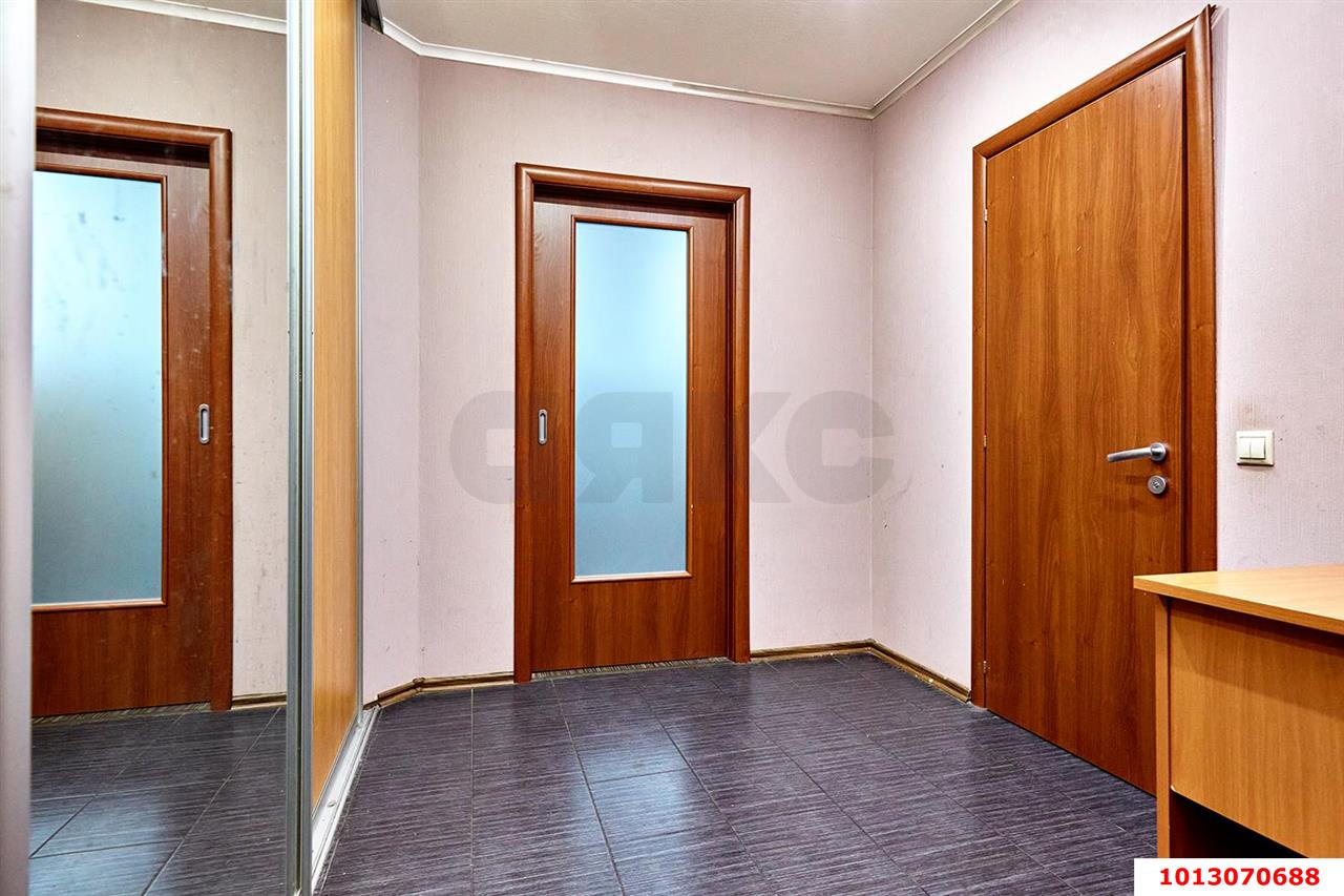 Фото №9: 1-комнатная квартира 51 м² - Краснодар, Центральный внутригородской округ, Западный внутригородской округ, мкр. Центральный, ул. имени Пушкина, 2