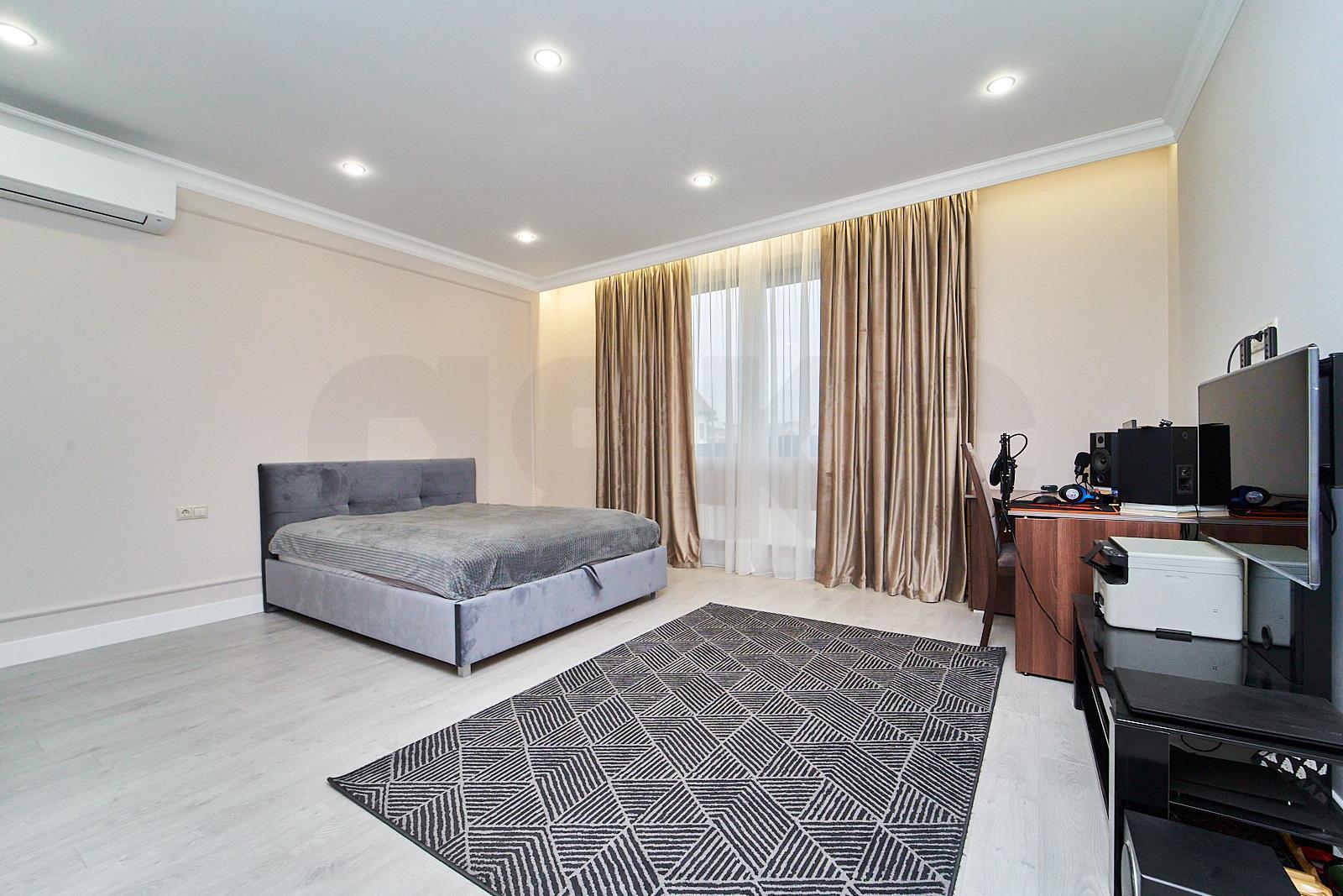 Фото №13: Дом 303 м² + 6 сот. - Краснодар, Прикубанский внутригородской округ, мкр. Славянский, пр-д 2-й Темрюкский, 10