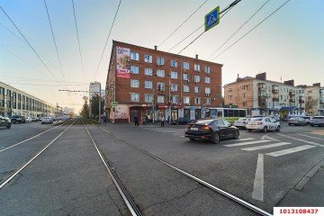Фото №2: Комната 19 м² - Краснодар, мкр. Центральный, ул. Одесская, 46