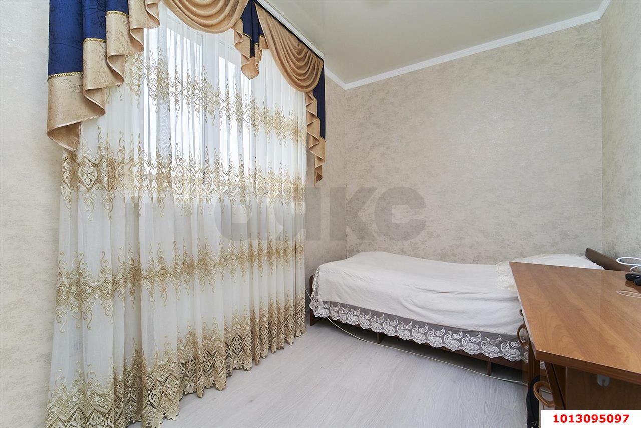 Фото №14: Дом 224 м² + 4.1 сот. - Знаменский, Карасунский внутригородской округ, ст Рассвет, ул. Северная, 20