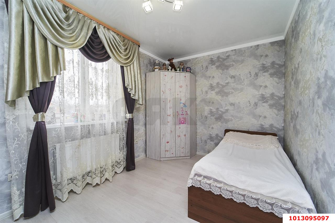 Фото №15: Дом 224 м² + 4.1 сот. - Знаменский, Карасунский внутригородской округ, ст Рассвет, ул. Северная, 20