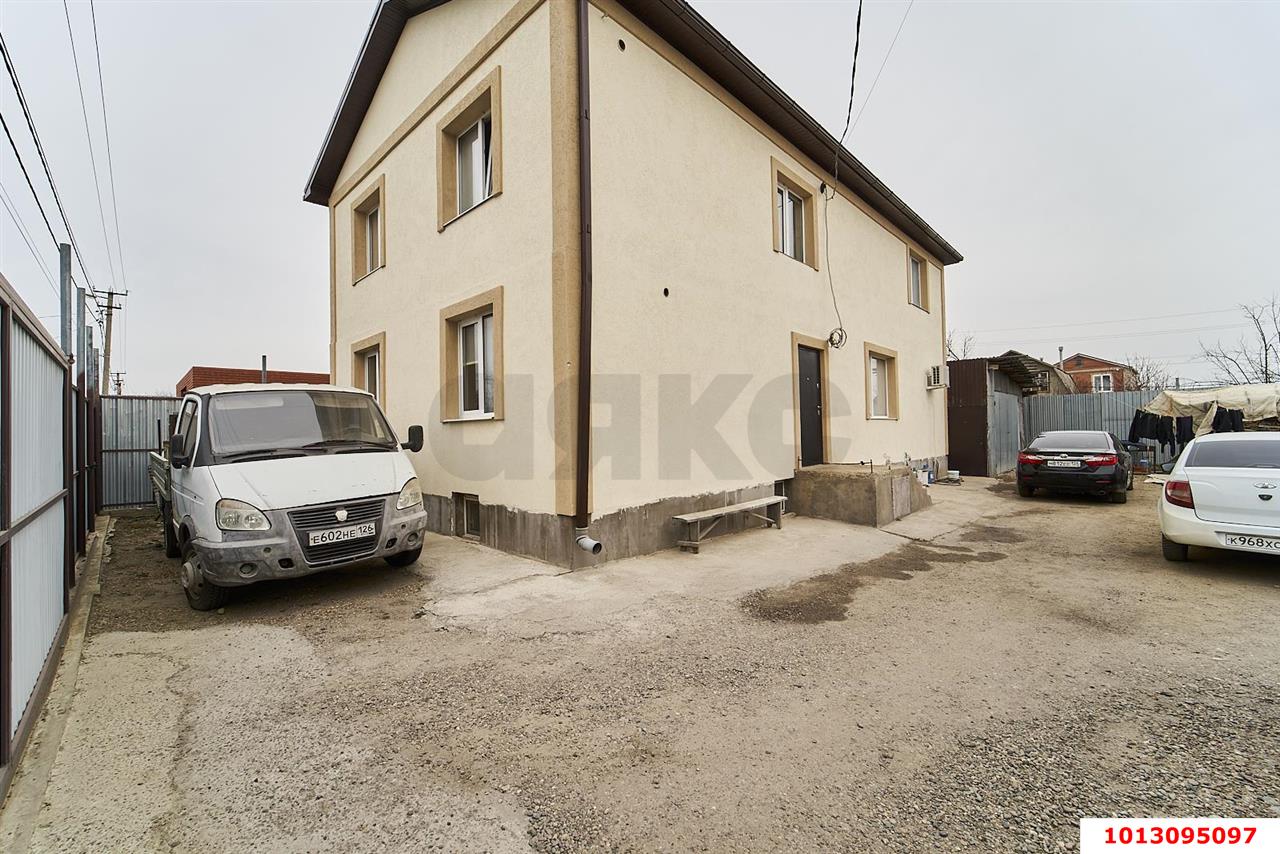 Фото №19: Дом 224 м² + 4.1 сот. - Знаменский, Карасунский внутригородской округ, ст Рассвет, ул. Северная, 20