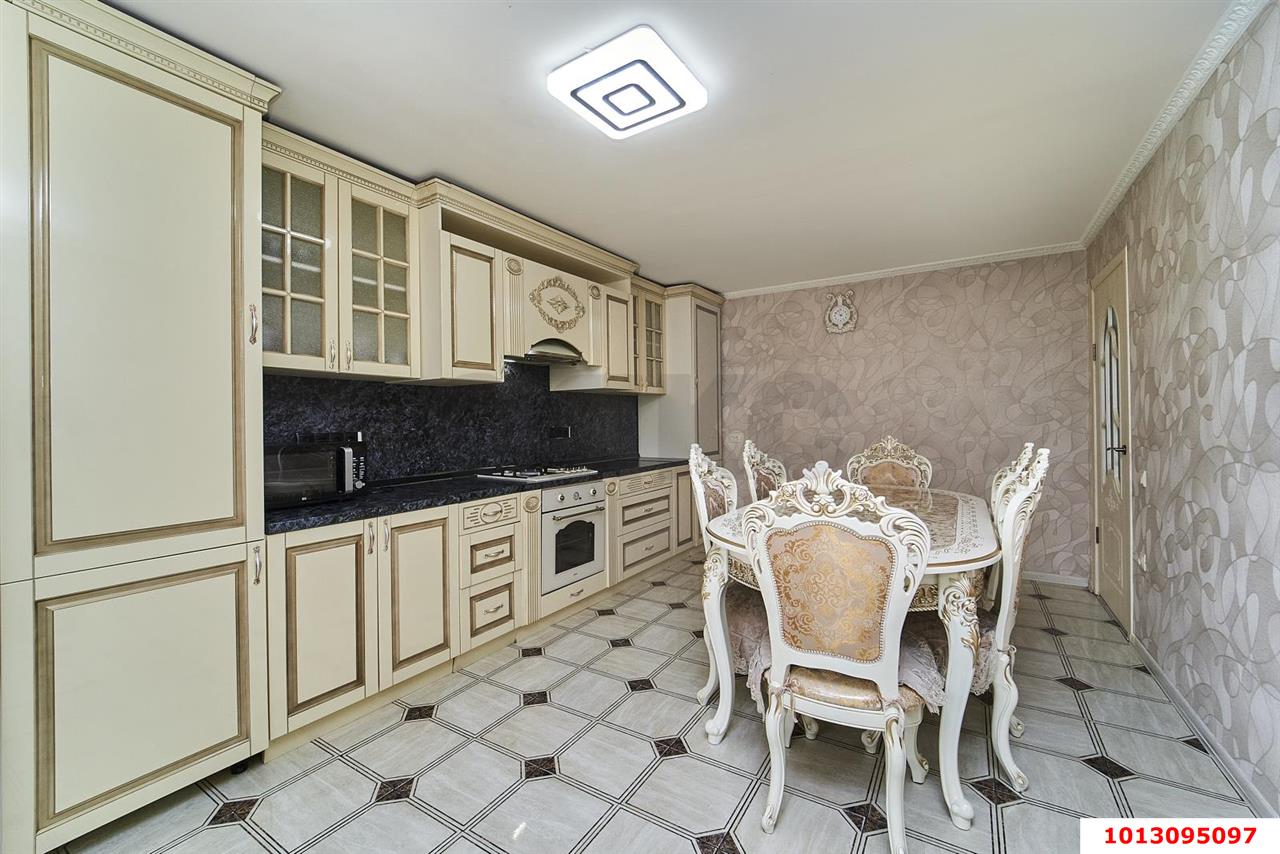 Фото №2: Дом 224 м² + 4.1 сот. - Знаменский, Карасунский внутригородской округ, ст Рассвет, ул. Северная, 20