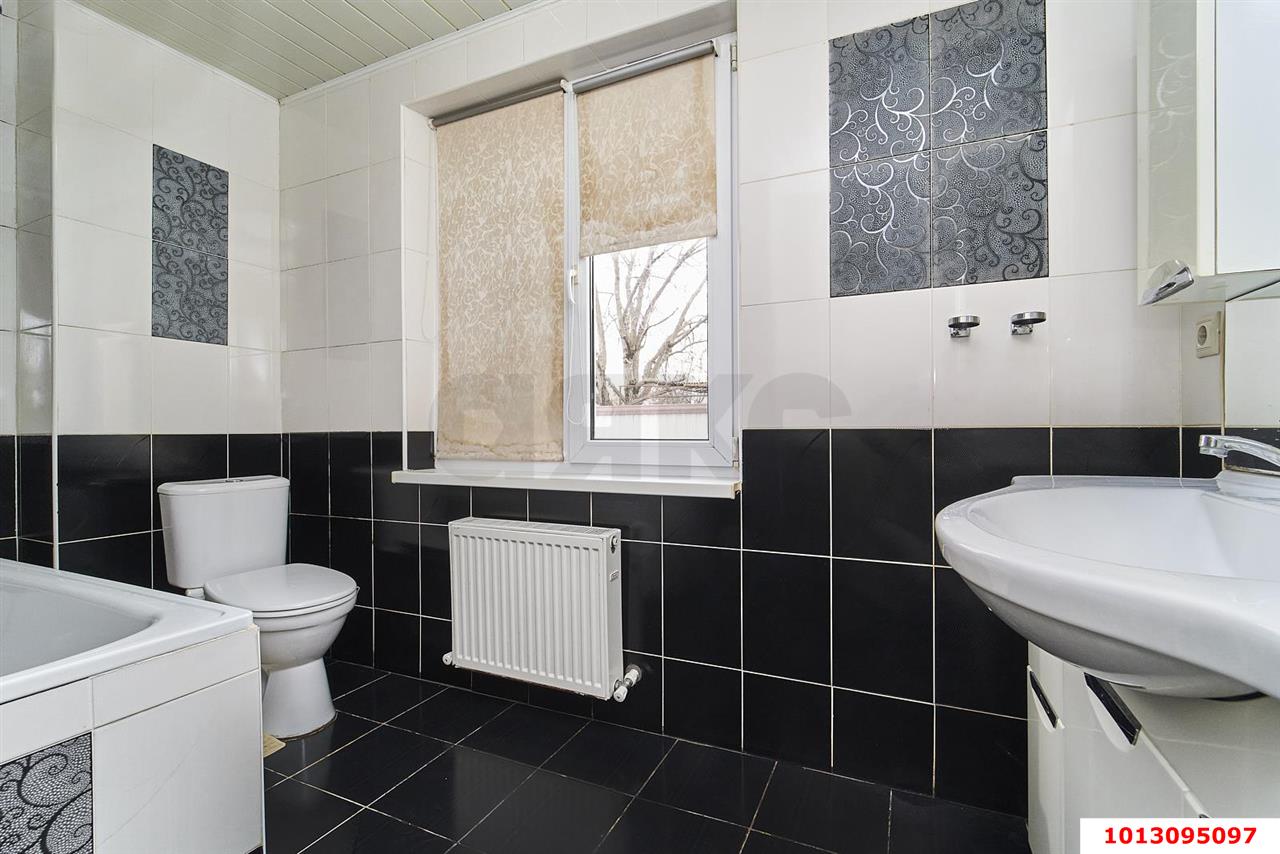 Фото №17: Дом 224 м² + 4.1 сот. - Знаменский, Карасунский внутригородской округ, ст Рассвет, ул. Северная, 20