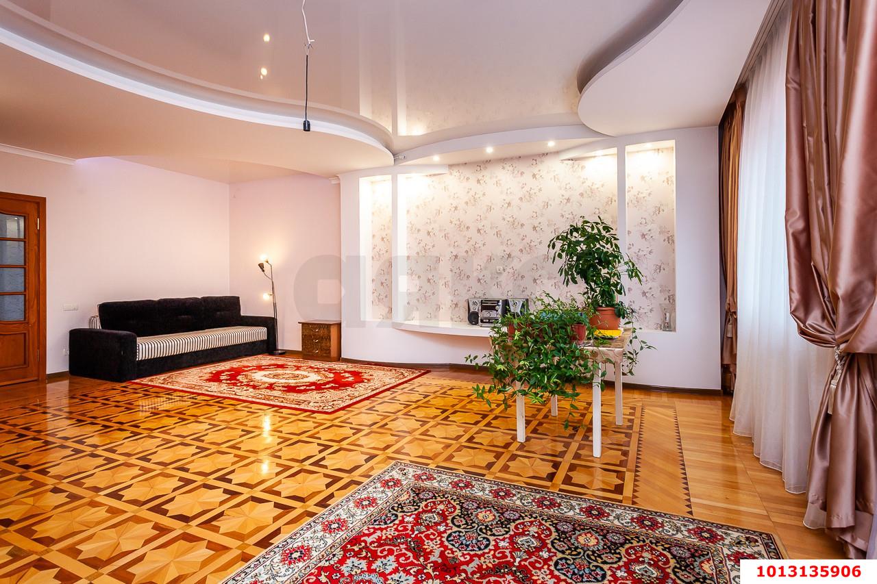 Фото №3: Дом 286 м² + 3.5 сот. - Елизаветинская, мкр. Прикубанский внутригородской округ, пр-д Энтузиастов, 26