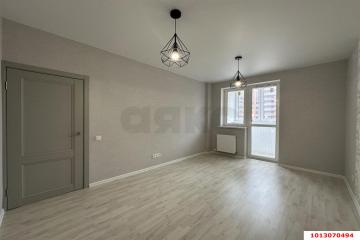 Фото №1: 2-комнатная квартира 50 м² - Краснодар, мкр. Карасунский внутригородской округ, ул. Владимира Жириновского, 1