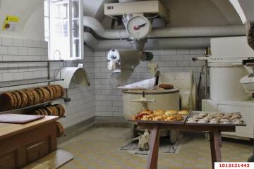 Фото №5: Коммерция 19 м² - Краснодар, мкр. Центральный, ул. Красноармейская, 62