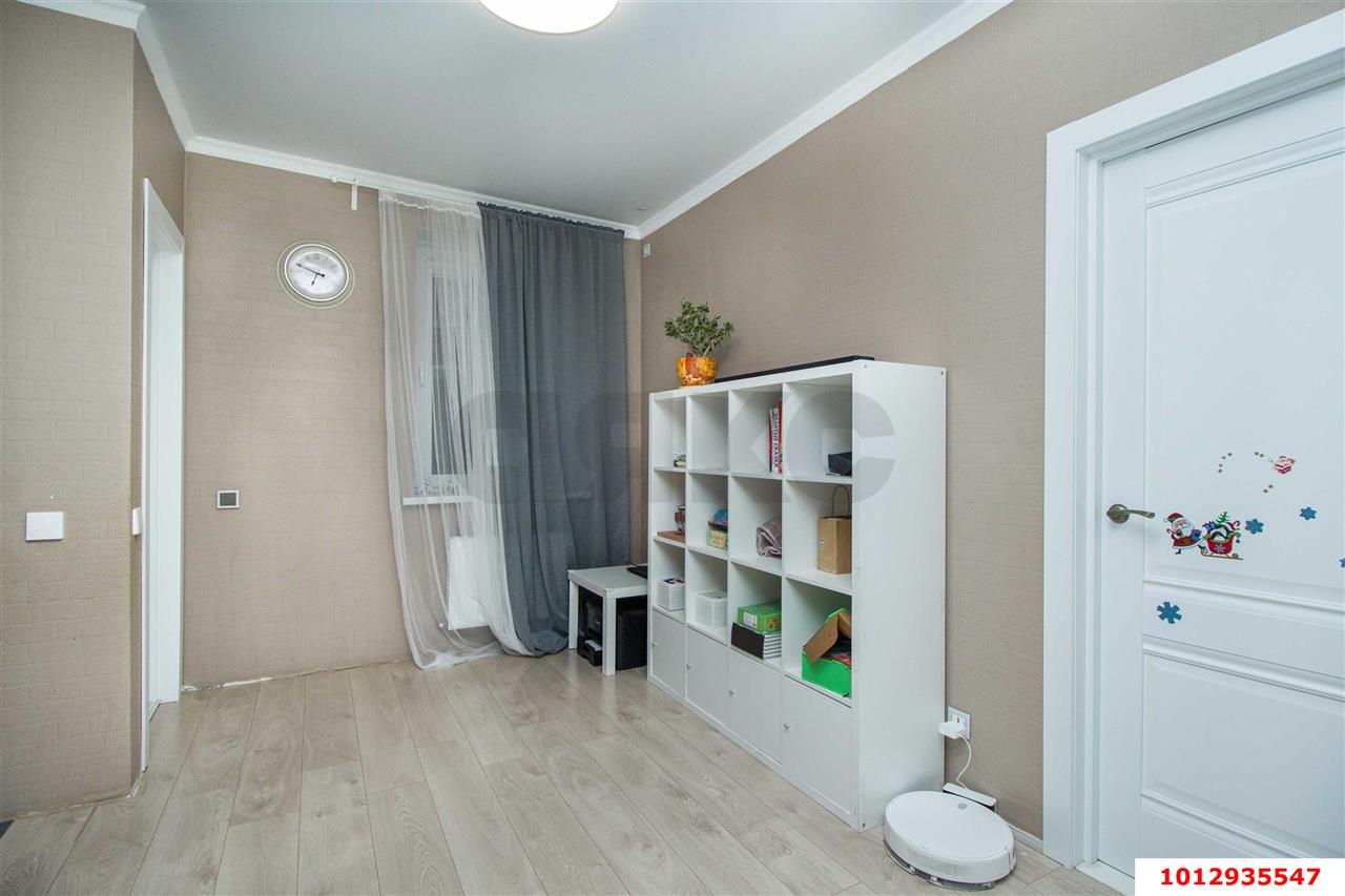 Фото №11: Дуплекс 130 м² + 2.5 сот. - Краснодар, коттеджный  Австрия, ул. Командорская, 2к79