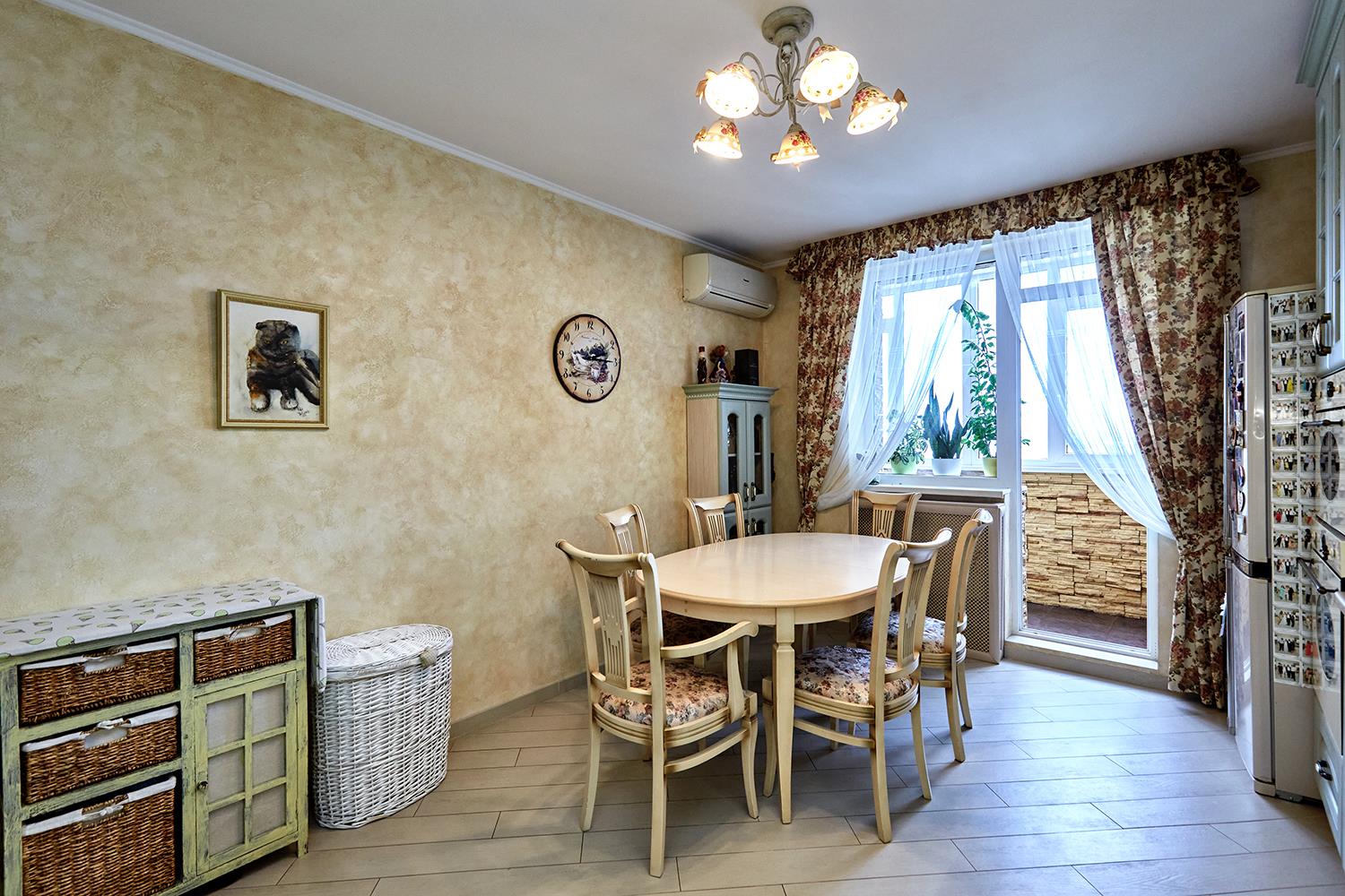 Фото №11: 2-комнатная квартира 87 м² - Краснодар, Карасунский внутригородской округ, мкр. Черёмушки, ул. Селезнёва, 96