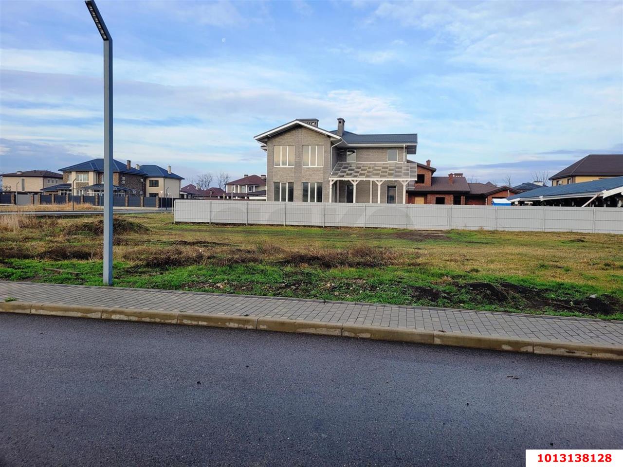 Фото №4: Земельный участок 6 сот. - Краснодар, Прикубанский внутригородской округ, п. коттеджный  Близкий, ул. Дмитрия Мороза, 3