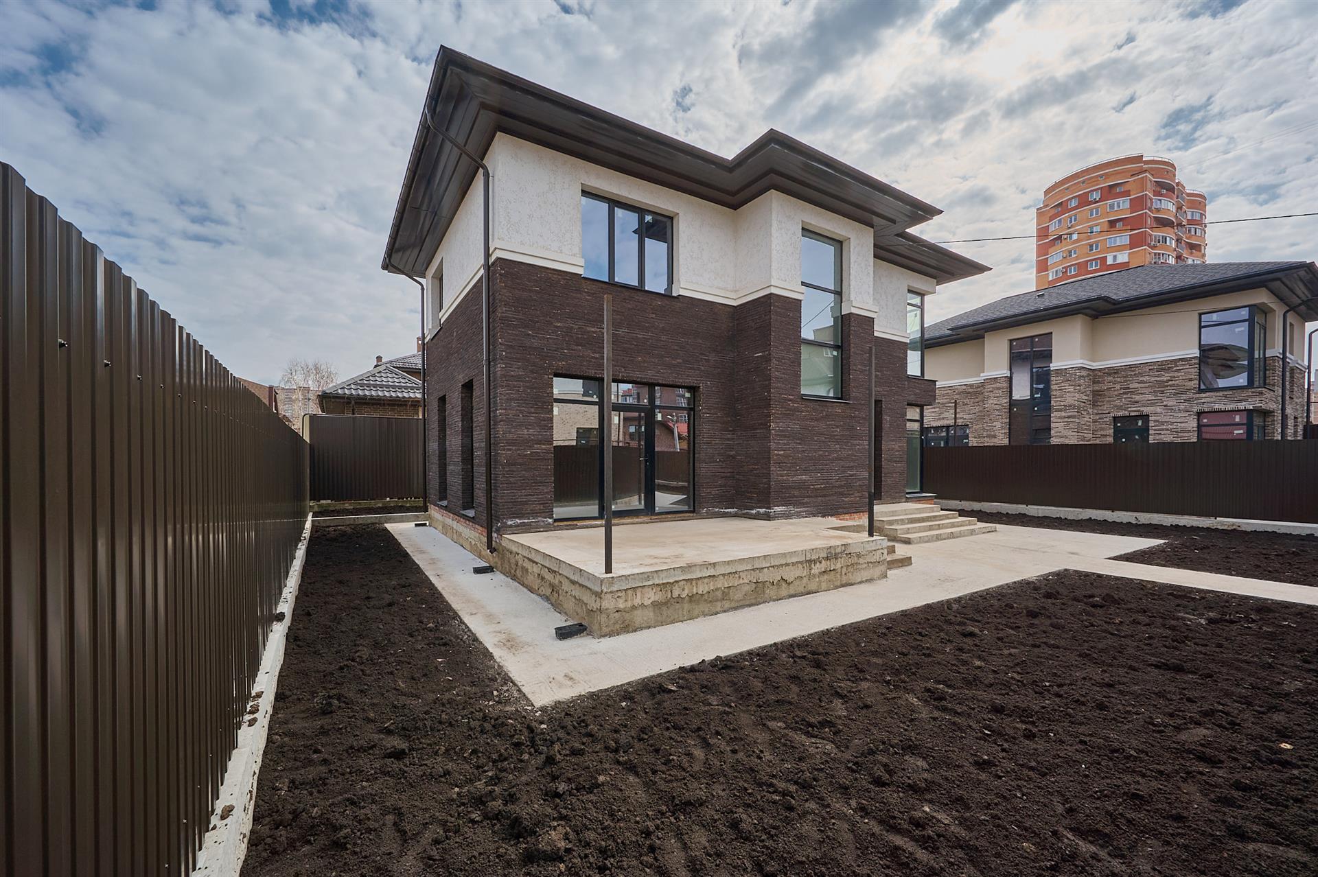 Фото №8: Дом 170 м² + 5 сот. - Краснодар, Прикубанский внутригородской округ, Завод Радиоизмерительных Приборов, п. Калинино, ул. Мариупольская, 2/3