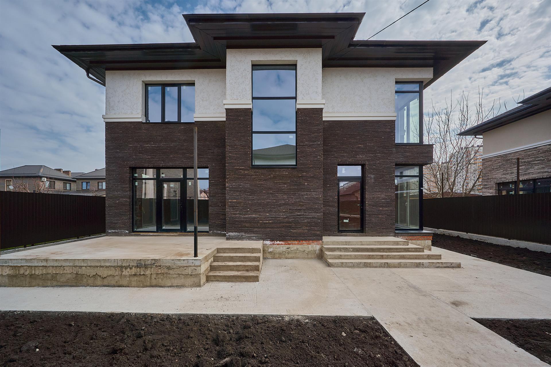 Фото №2: Дом 170 м² + 5 сот. - Краснодар, Прикубанский внутригородской округ, Завод Радиоизмерительных Приборов, п. Калинино, ул. Мариупольская, 2/3