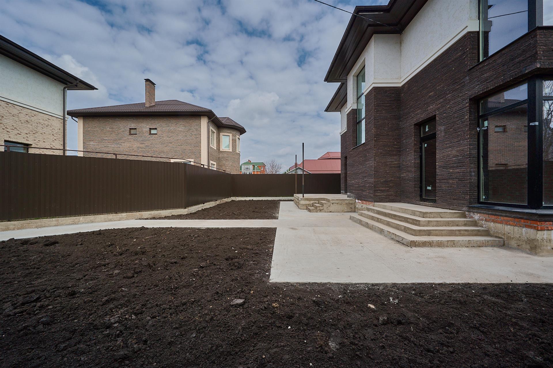 Фото №3: Дом 170 м² + 5 сот. - Краснодар, Прикубанский внутригородской округ, Завод Радиоизмерительных Приборов, п. Калинино, ул. Мариупольская, 2/3