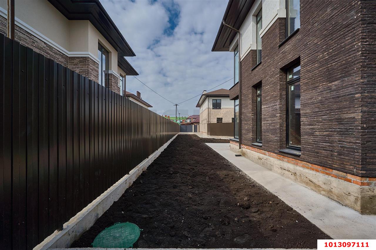 Фото №9: Дом 170 м² + 5 сот. - Краснодар, Прикубанский внутригородской округ, Завод Радиоизмерительных Приборов, п. Калинино, ул. Мариупольская, 2/3