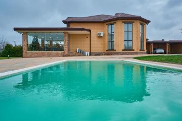 Фото №1: Дом 299 м² - Ильский, ул. Ладыгина, 49В