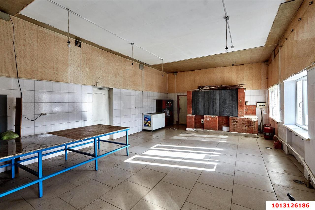 Фото №8: Коммерция 307 м² - Краснодар, Прикубанский внутригородской округ, мкр. отделение № 2 Агрофирмы Солнечная