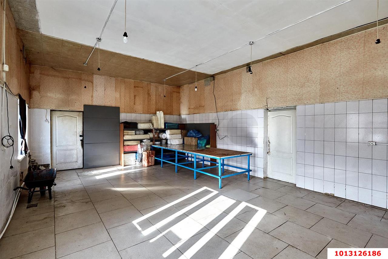 Фото №7: Коммерция 307 м² - Краснодар, Прикубанский внутригородской округ, мкр. отделение № 2 Агрофирмы Солнечная