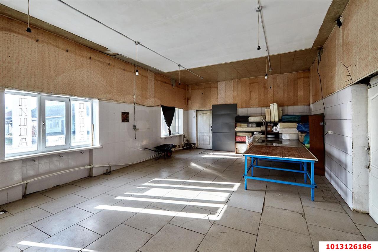 Фото №6: Коммерция 307 м² - Краснодар, Прикубанский внутригородской округ, мкр. отделение № 2 Агрофирмы Солнечная