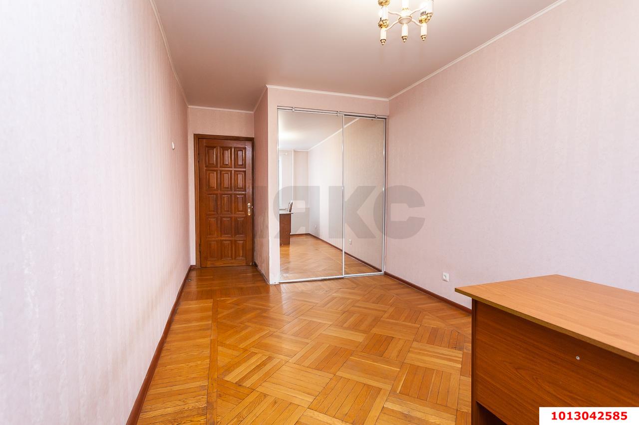 Фото №8: 5+-комнатная квартира 100 м² - Краснодар, Хлопчато-бумажный Комбинат, ул. Бородина, 18