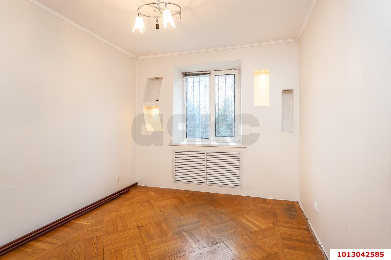 Фото №16: 5+-комнатная квартира 100 м² - Краснодар, Карасунский внутригородской округ, мкр. Хлопчато-бумажный Комбинат, ул. Бородина, 18