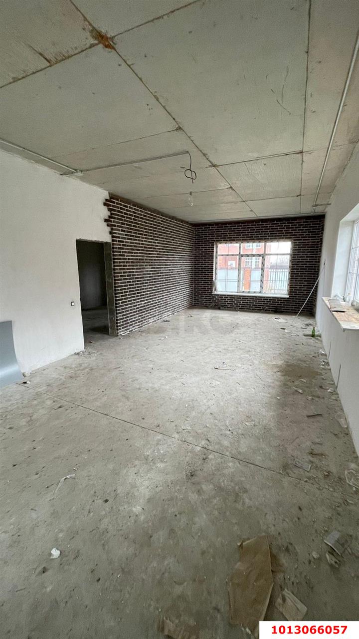 Фото №5: Дом 202 м² + 5.2 сот. - Тахтамукай, мкр. Европейская Деревня, ул. Новороссийская, 7