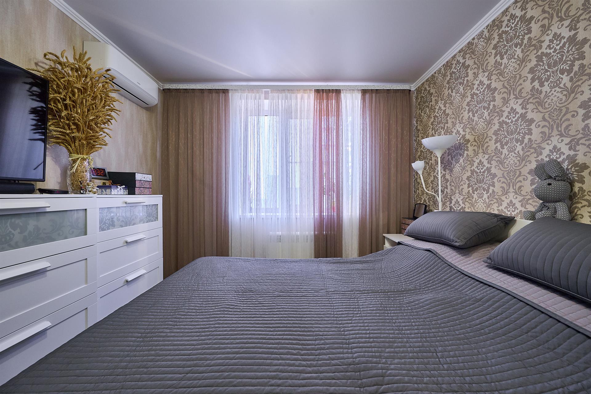 Фото №7: 2-комнатная квартира 58 м² - Краснодар, Музыкальный, Прикубанский внутригородской округ, мкр. Завод Радиоизмерительных Приборов, ул. имени Сергея Есенина, 98