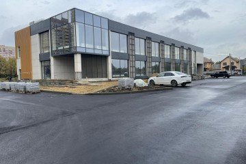 Фото №1: Отдельное здание 3276 м² - Краснодар, мкр. имени Петра Метальникова, ул. Петра Метальникова, 6