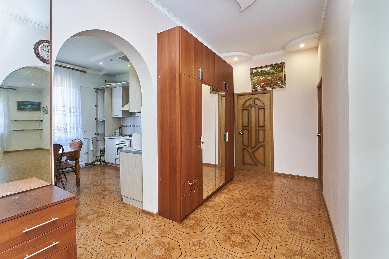 Фото №8: Дом 212 м² + 8.1 сот. - Тлюстенхабль, ул. Ленина, 6