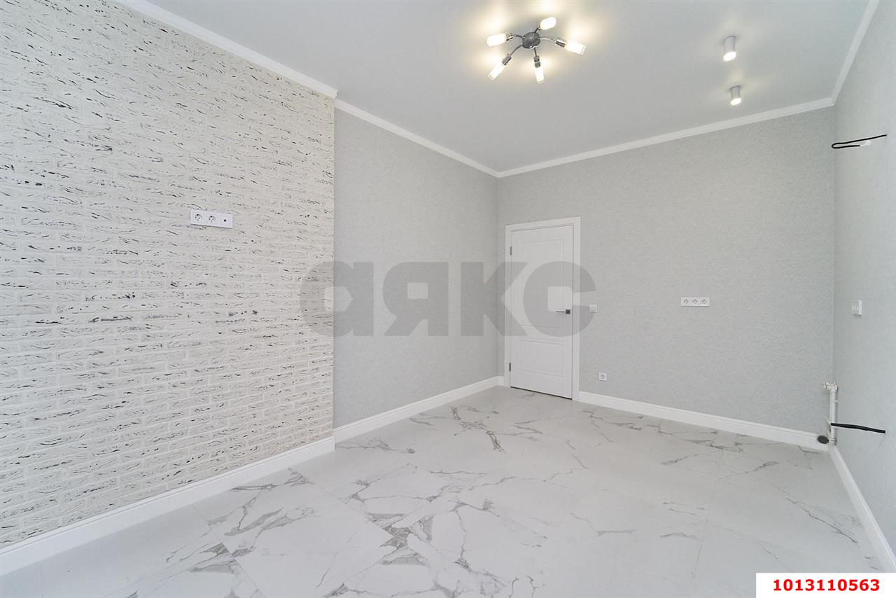 Фото №4: 2-комнатная квартира 65 м² - Краснодар, имени Петра Метальникова, ул. Тополиная, 40/1