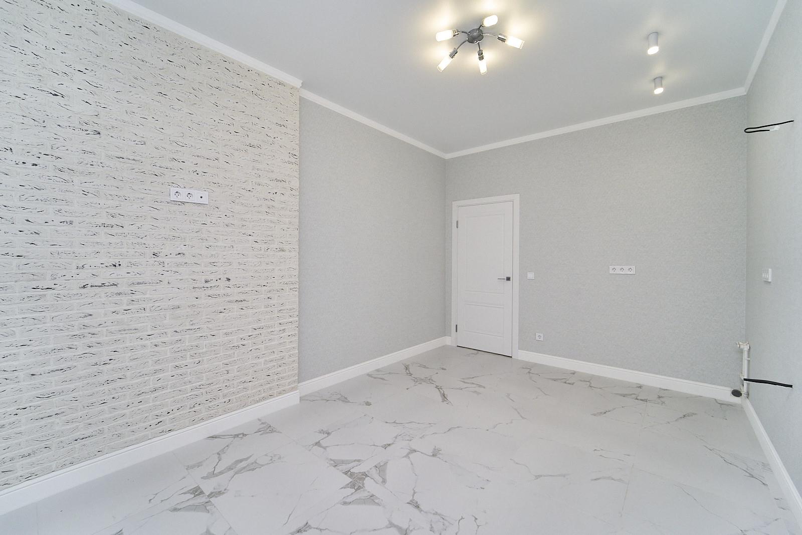 Фото №4: 2-комнатная квартира 65 м² - Краснодар, Прикубанский внутригородской округ, Завод Радиоизмерительных Приборов, мкр. имени Петра Метальникова, ул. Тополиная, 40/1