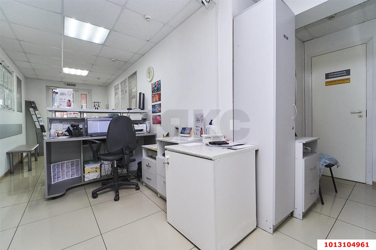 Фото №13: Торговое помещение 44 м² - Краснодар, Фестивальный, ул. Атарбекова, 22