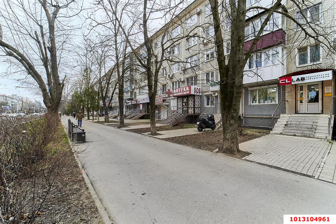 Фото №3: Торговое помещение 44 м² - Краснодар, Фестивальный, ул. Атарбекова, 22