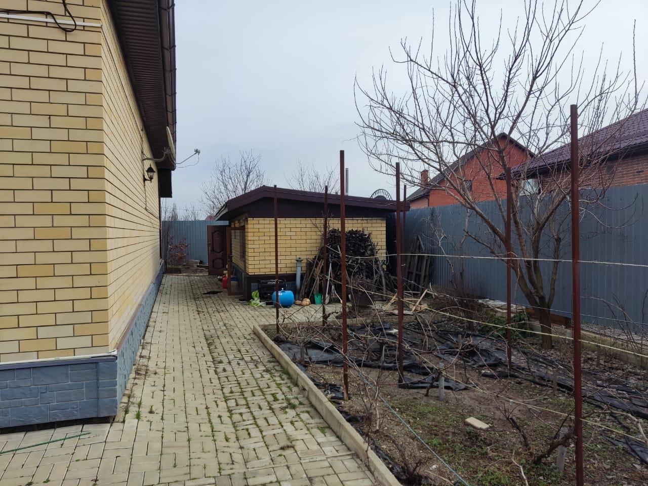 Фото №3: Дом 121 м² + 10.05 сот. - СНТ Радуга, мкр. Прикубанский внутригородской округ, ул. Кубанская