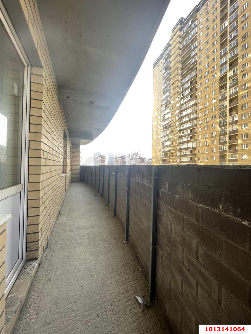 Фото №2: 2-комнатная квартира 83 м² - Краснодар, имени Петра Метальникова, ул. Петра Метальникова, 38