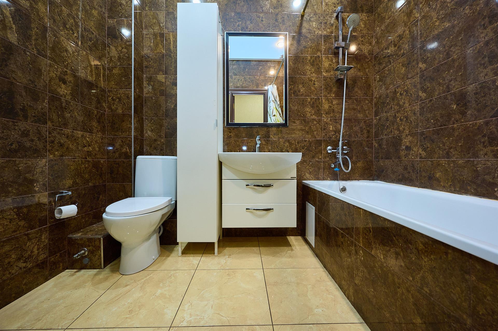 Фото №6: 2-комнатная квартира 70 м² - Краснодар, Прикубанский внутригородской округ, Губернский, мкр. 3-й квартал, ул. Боспорская, 4