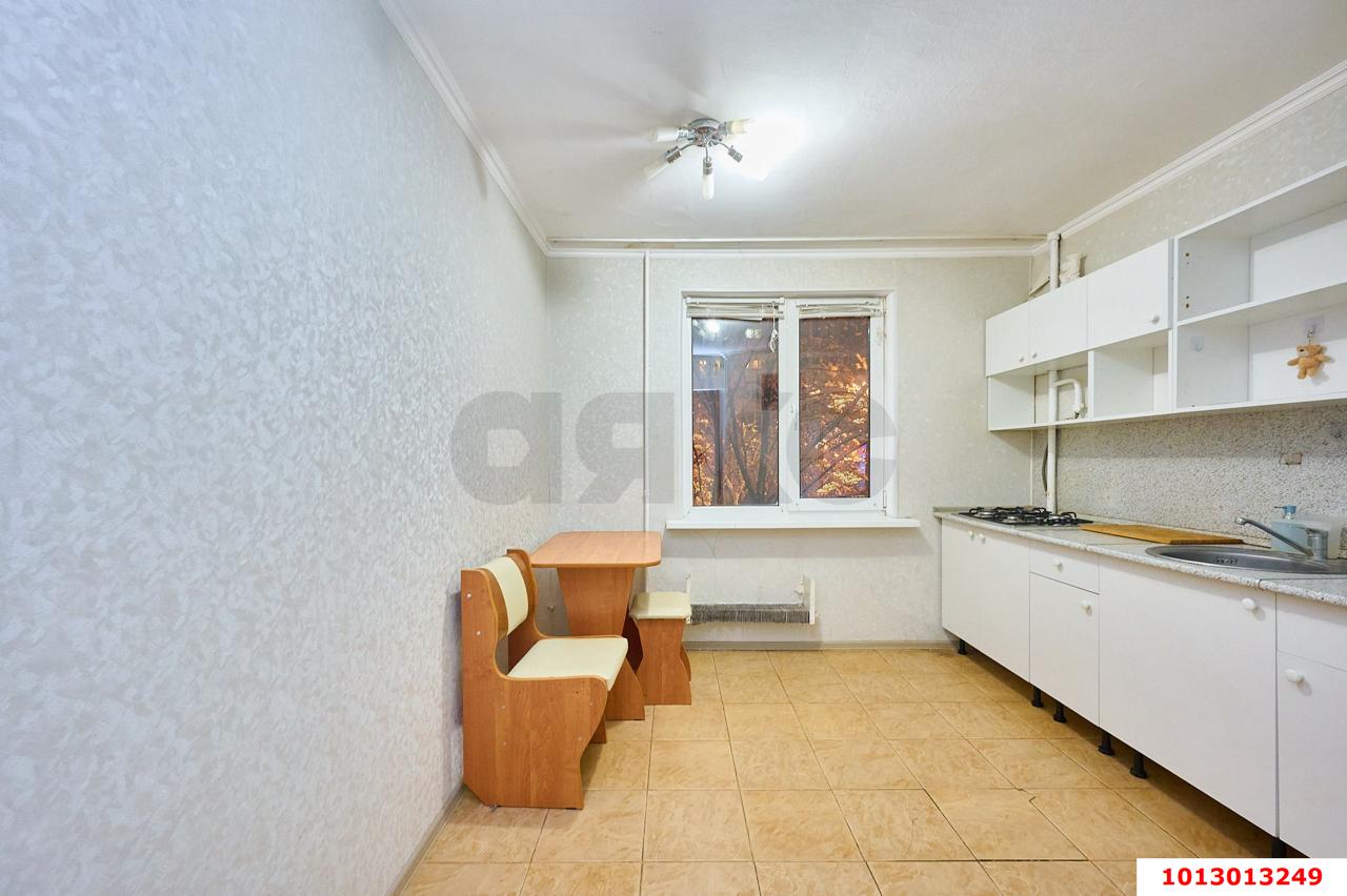 Фото №11: 2-комнатная квартира 52 м² - Краснодар, Центральный, ул. Севастопольская, 2