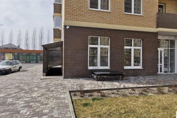 Фото №2: Торговое помещение 66 м² - Краснодар, мкр. жилой комплекс Дыхание, ул. Лётчика Позднякова, 2к14