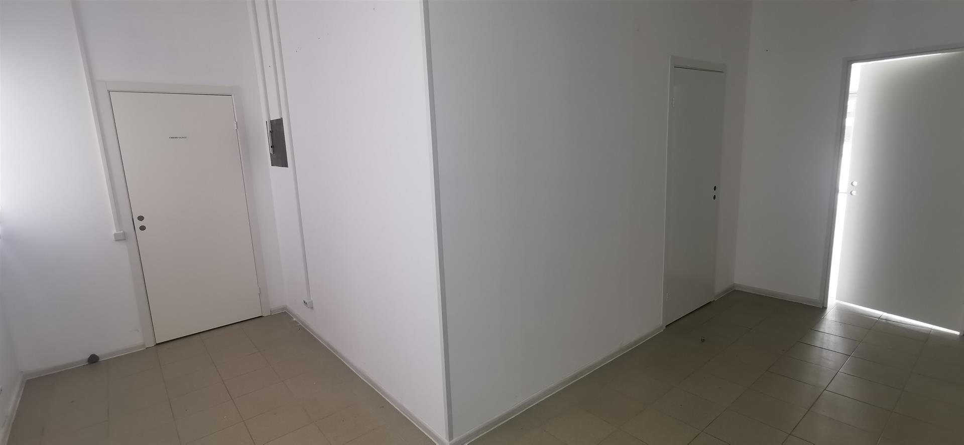 Фото №12: Коммерция 89 м² - Краснодар, Прикубанский внутригородской округ, мкр. Музыкальный, ул. имени С.В. Рахманинова, 16