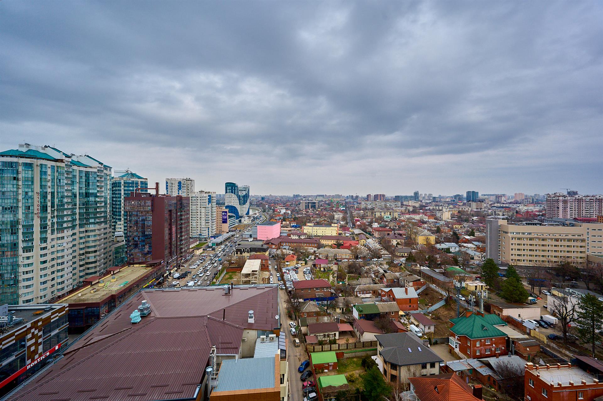 Фото №18: 2-комнатная квартира 76 м² - Краснодар, Центральный внутригородской округ, Западный внутригородской округ, мкр. Центральный, ул. Кубанская набережная, 64