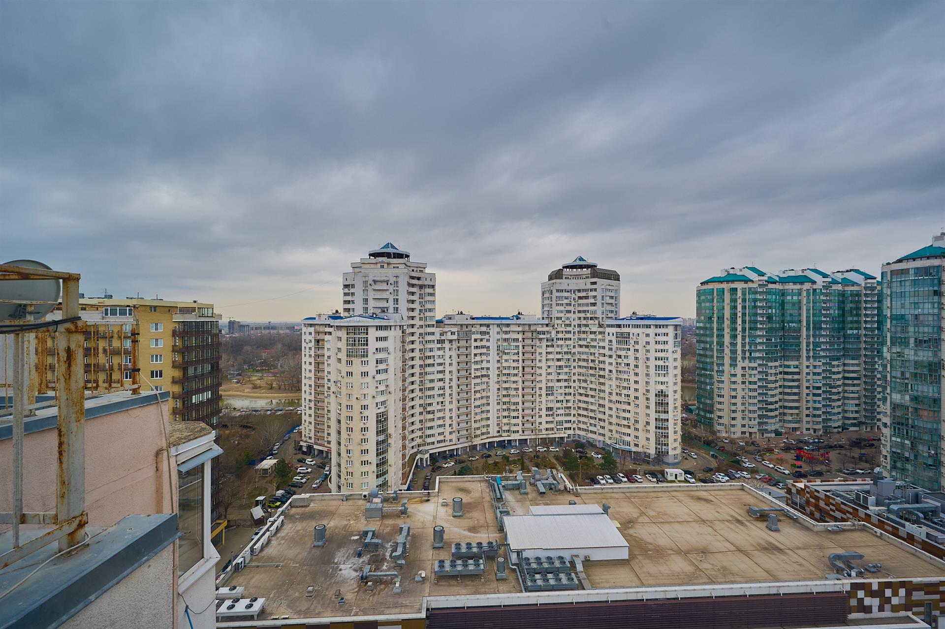 Фото №17: 2-комнатная квартира 76 м² - Краснодар, Центральный внутригородской округ, Западный внутригородской округ, мкр. Центральный, ул. Кубанская набережная, 64