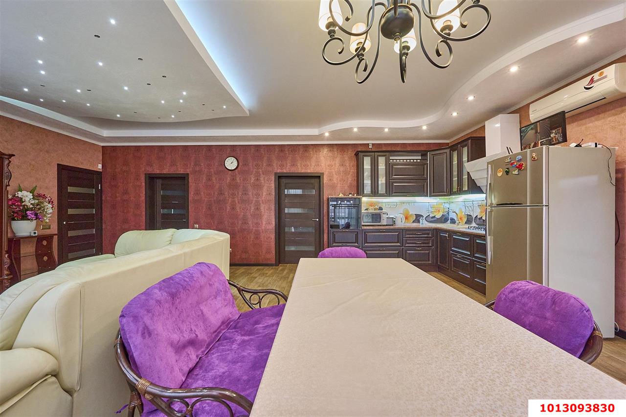 Фото №2: Дом 335 м² + 8.04 сот. - Берёзовый, Прикубанский внутригородской округ, мкр. СНТ Ясенево, ул. Ильинская, 14