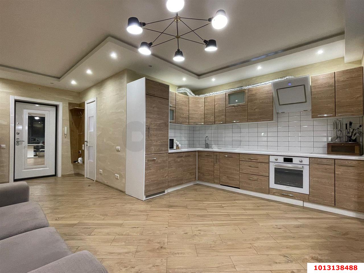 Фото №3: 1-комнатная квартира 56 м² - Краснодар, жилой комплекс Центральный, Центральный внутригородской округ, Западный внутригородской округ, мкр. Центральный, ул. Будённого, 129