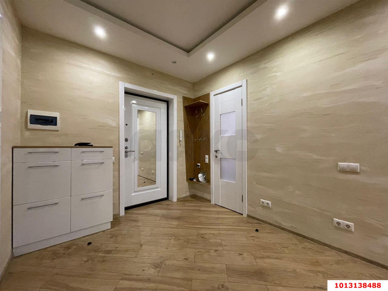 Фото №8: 1-комнатная квартира 56 м² - Краснодар, жилой комплекс Центральный, Центральный внутригородской округ, Западный внутригородской округ, мкр. Центральный, ул. Будённого, 129