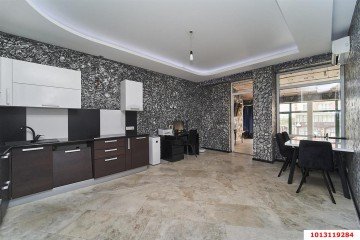 Фото №1: 2-комнатная квартира 96 м² - Краснодар, мкр. Немецкая Деревня, ул. Баварская, 8