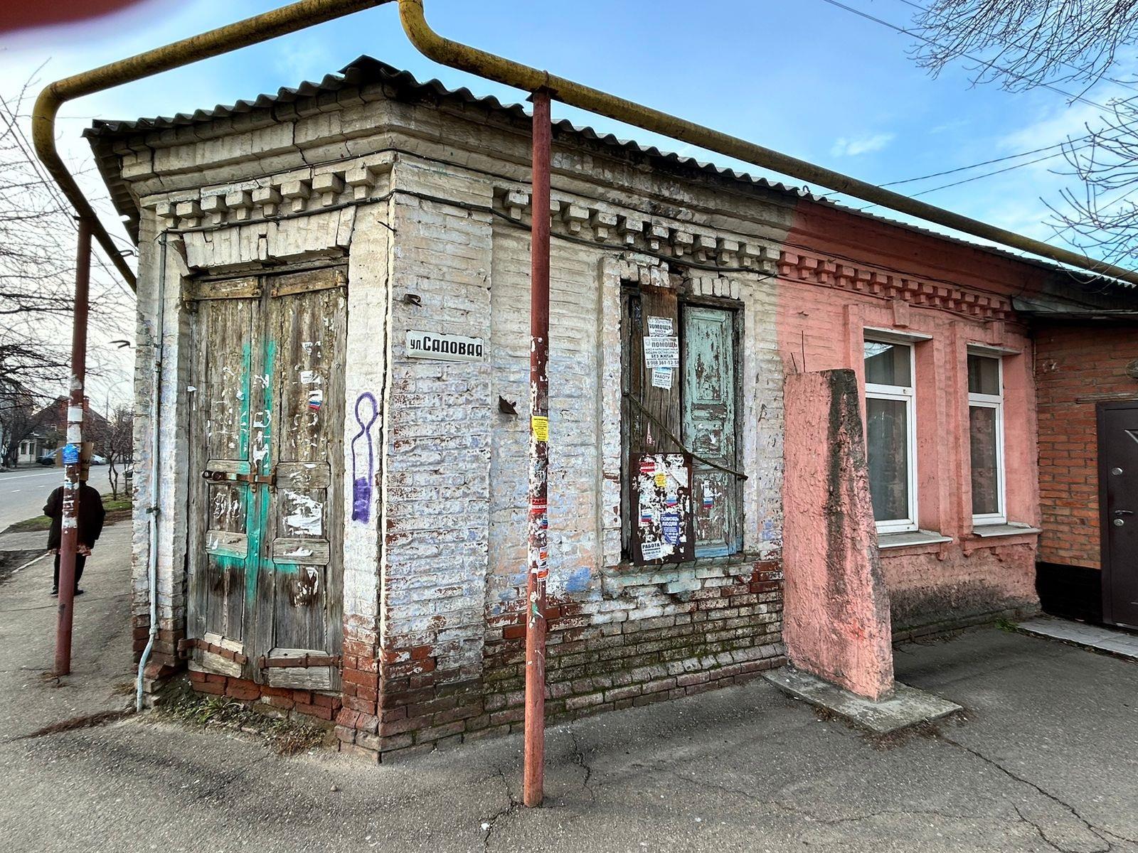 Фото №4: Коммерция 40 м² - Краснодар, Центральный внутригородской округ, мкр. Центральный, ул. Будённого, 247