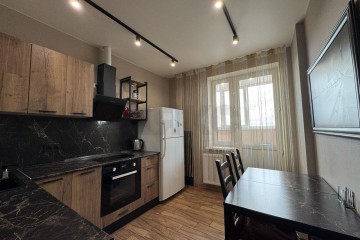 Фото №1: 2-комнатная квартира 74 м² - Краснодар, мкр. жилой комплекс Акварели-2, ул. Тепличная, 62/1к5