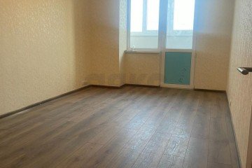Фото №1: 3-комнатная квартира 71 м² - Южный, мкр. жилой комплекс Красноград, ул. Мира, 36Алит1